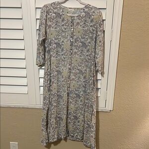 Roller Rabbit Gray Casual dress  3/4 Sleeve size xs